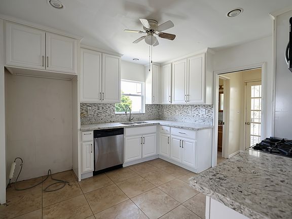 4th image of 1005 Wigwam Ave