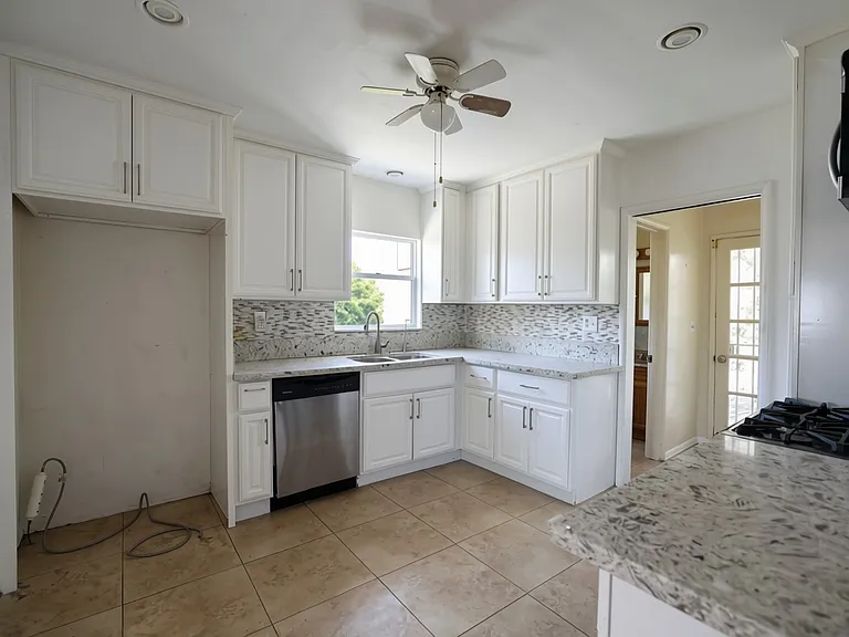 1005 Wigwam Ave — Photo 4