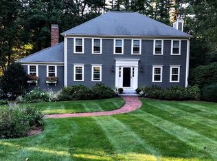 10 Hidden Acres Dr, Duxbury, MA 02332