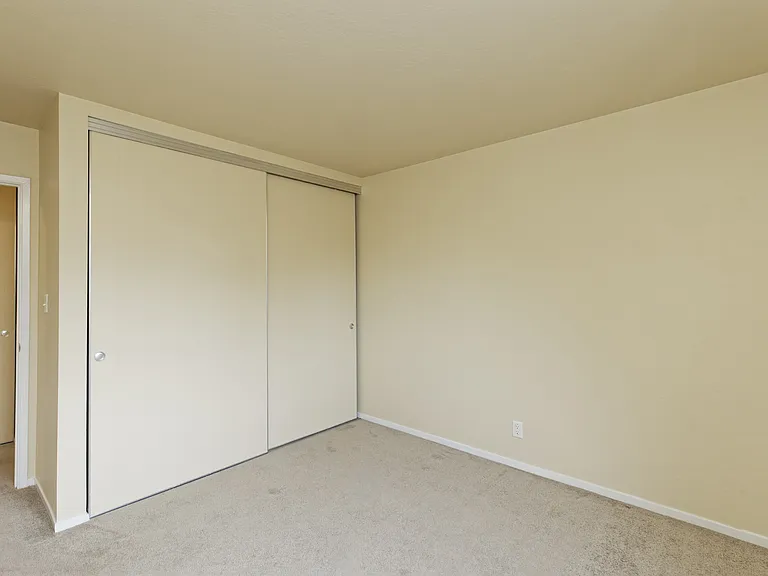 206 Chumalia St — Photo 15