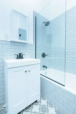 Rented by Nooklyn NYC LLC | media 25