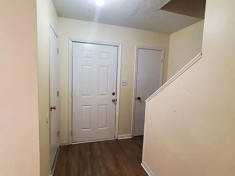 5705 Aftonshire Dr — Photo 12