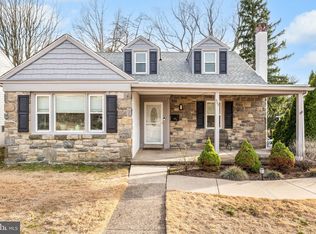 308 Providence Rd, Morton, PA 19070