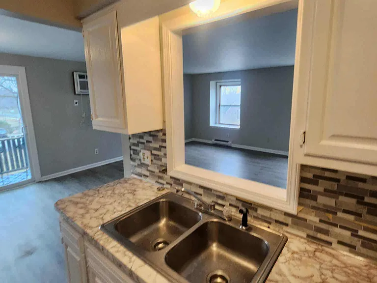 13045 Main St #6 — Photo 1