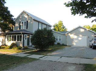 209 N 4th St, Upper Sandusky, OH 43351