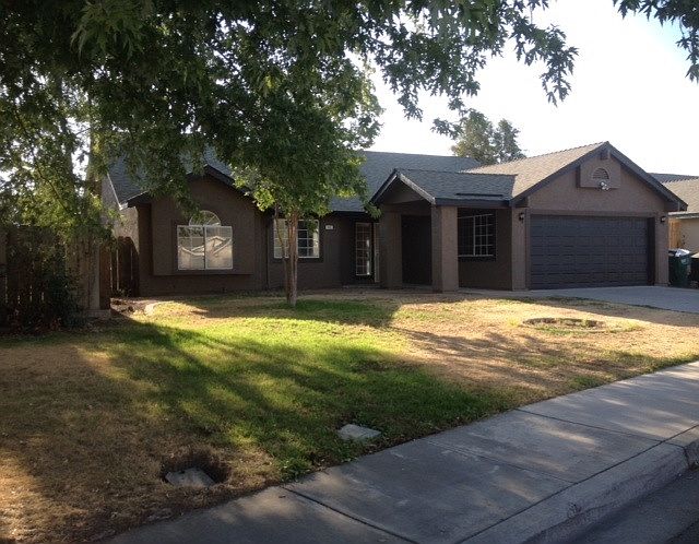 1st image of 533 Brigadoon Ln