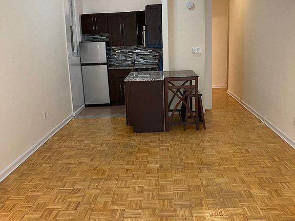 5th image of 1380 1st Ave APT 1D