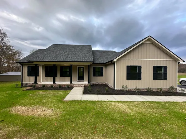 70 Goose Creek Ln, Hartsville, TN 37074