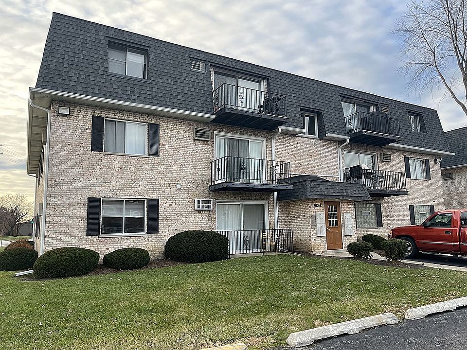 1st image of 1305 N Baldwin Ct Unit 3C