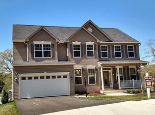 3565 Clinton Ross Ct, Triangle, VA 22172