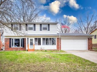 1910 Collegewood St, Ypsilanti, MI 48197