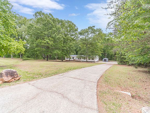 3-web-or-mls-Kings Ridge Dr-3_05052026