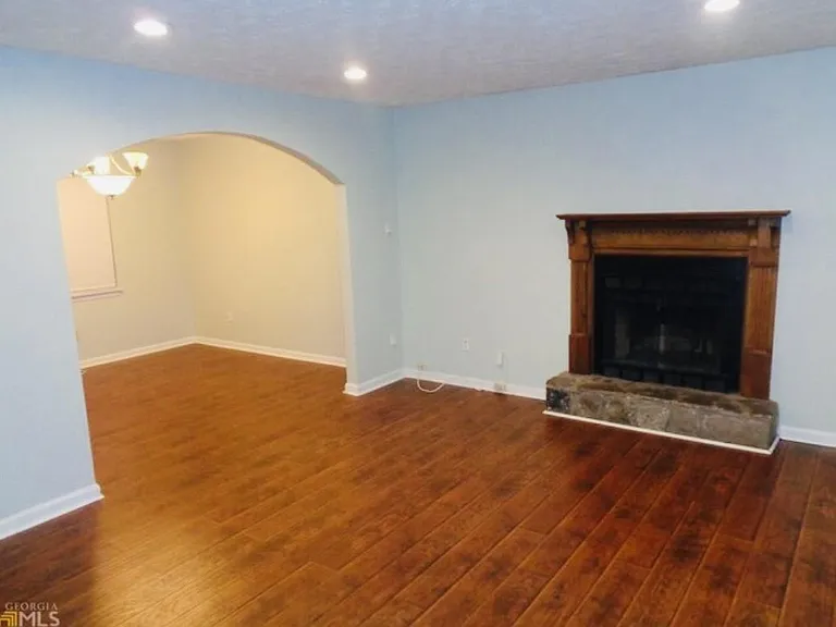 4342 Windward Ln — Photo 4
