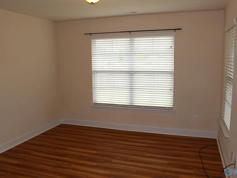 103 Glen View Dr — Photo 24