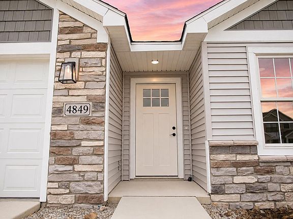 2nd image of 4849 Whittlebury Dr
