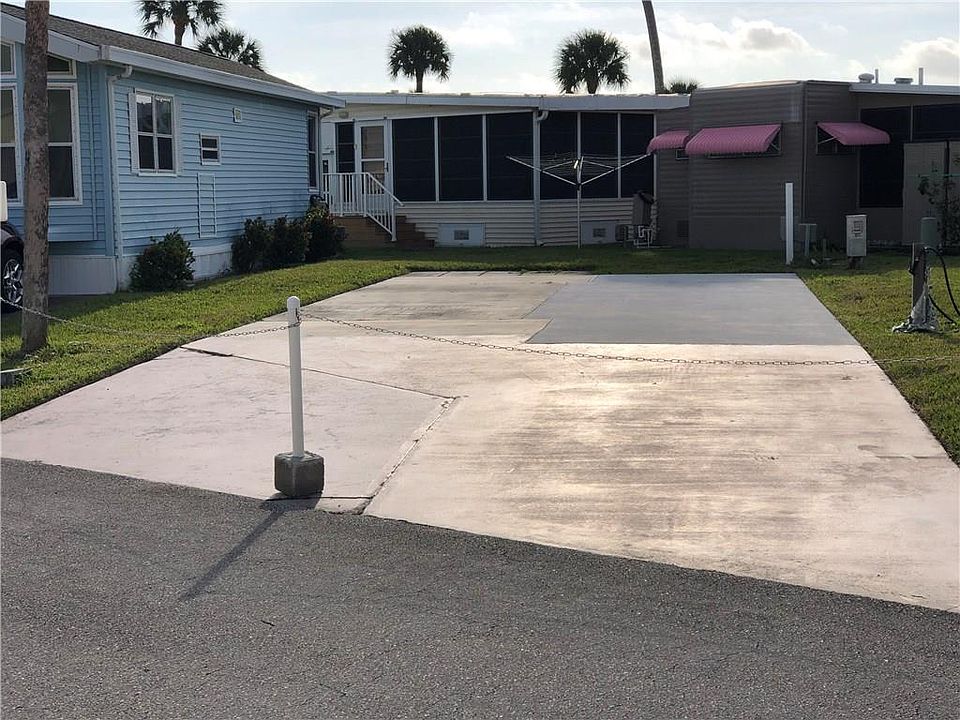 1st image of 70 Nettles Blvd