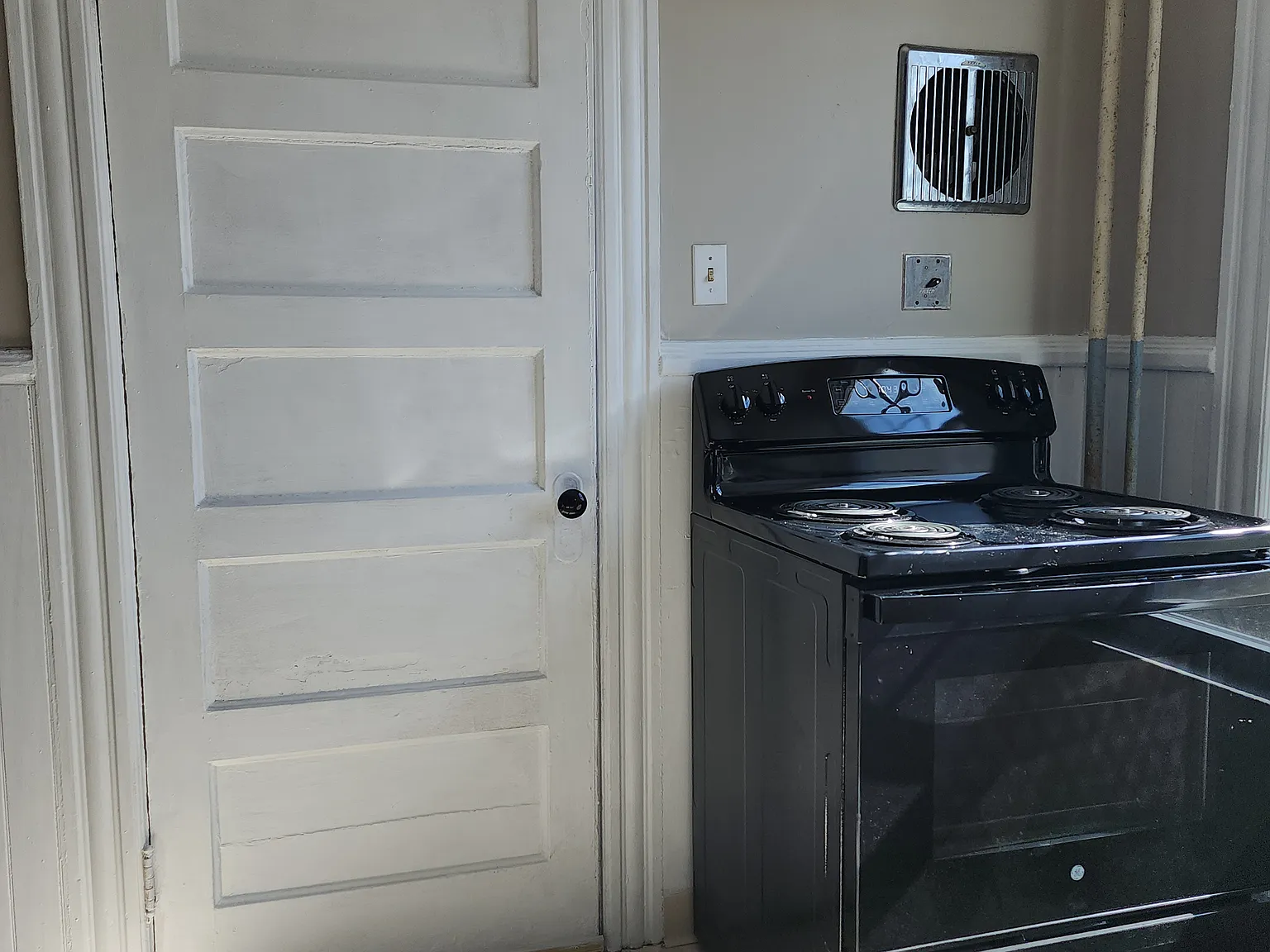 2 bed, $2,200 — Photo 3