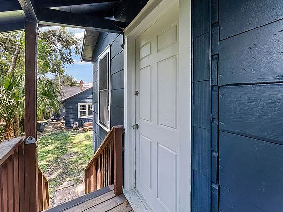 4th image of 3524-B Corby St