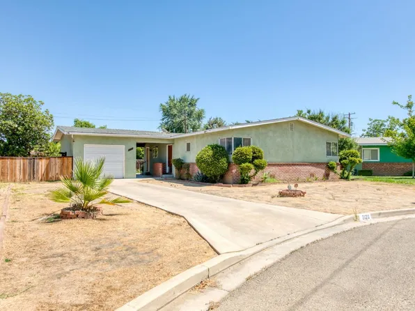 2120 Richard Ave, Sanger, CA 93657