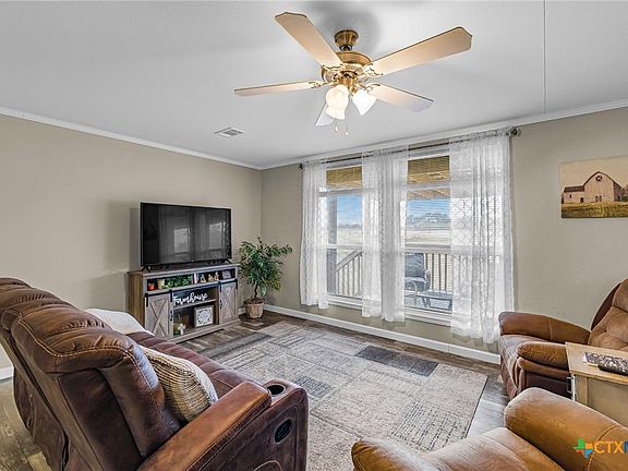 2nd image of 2610 Wendel Rd