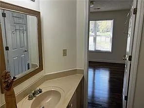 5320 Oglethorpe Ct — Photo 34
