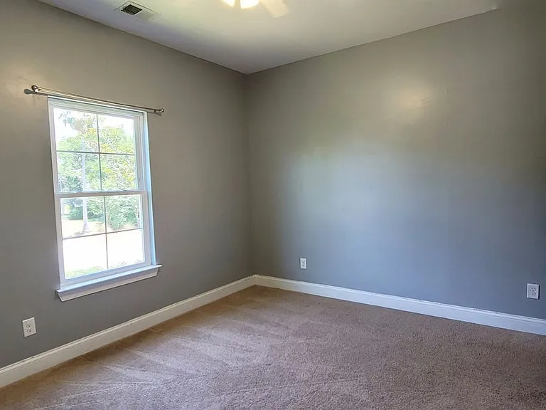255 Little Oak Dr — Photo 10