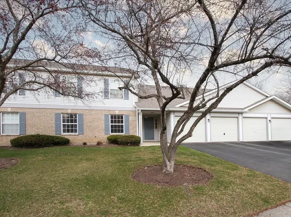 1020 Wynnfield Ct APT D, Elgin, IL 60120