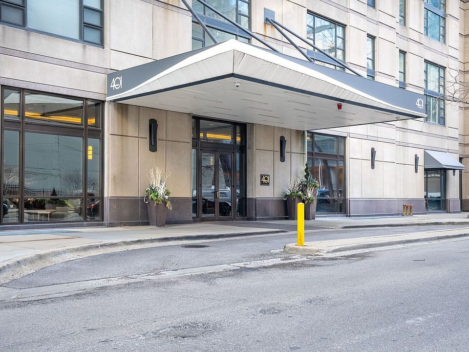 1st image of 401 E Ontario St APT 2604