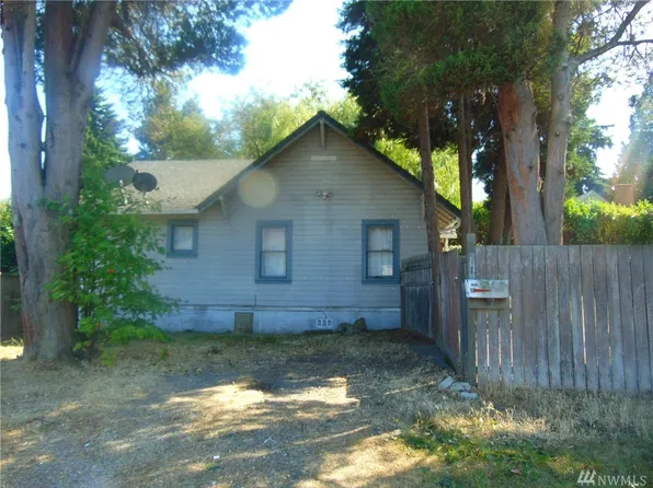 112 E 54th St, Tacoma, WA 98404