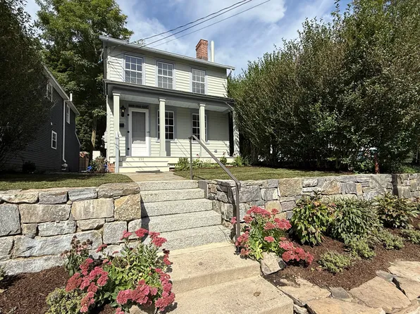 298 Main St, Nelsonville, NY 10516