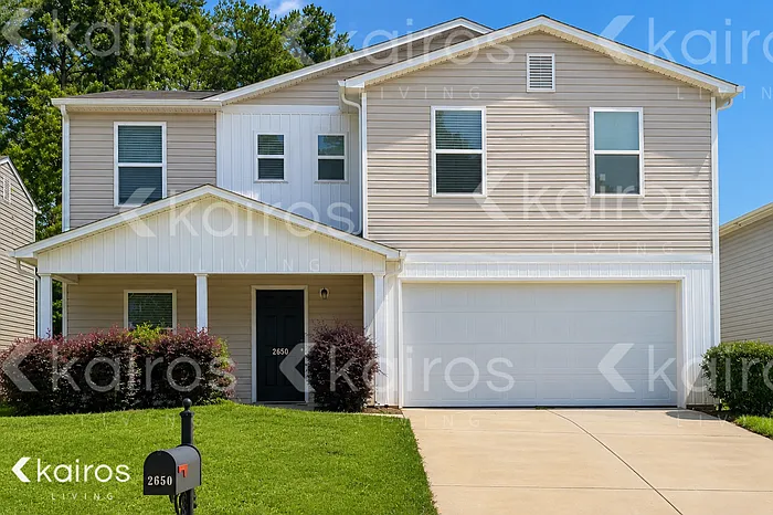 4 bed, 2.5 bath, 2009 sqft, $1,975 — Photo 1