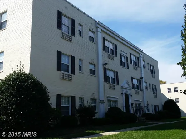 2237 Farrington Ave #6-202, Alexandria, VA 22303
