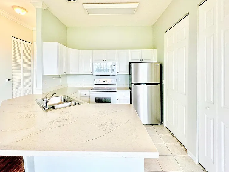 4600 SW 160th Ave #639 — Photo 9