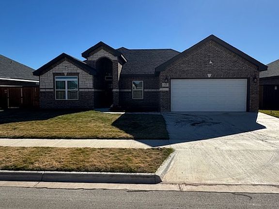 2nd image of 325 Evening Shade Ln