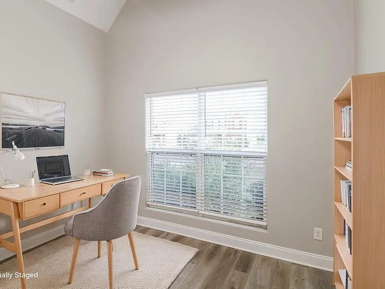 2640 Candlewick Ct — Photo 16