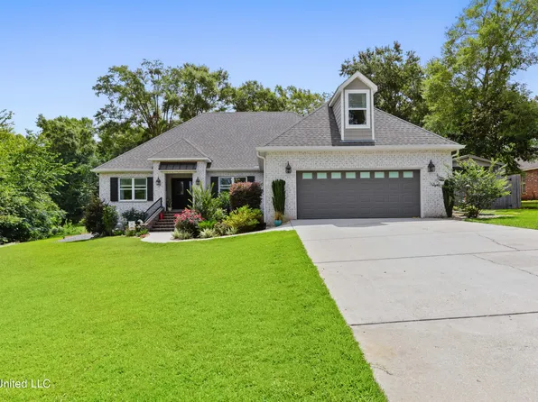 13380 Damon Ct, Biloxi, MS 39532