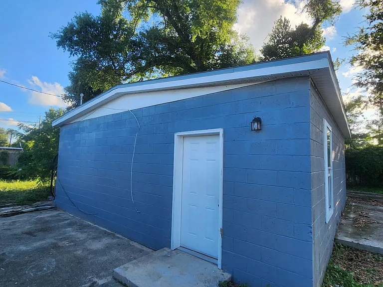 705B Satsuma Ave #B — Photo 7