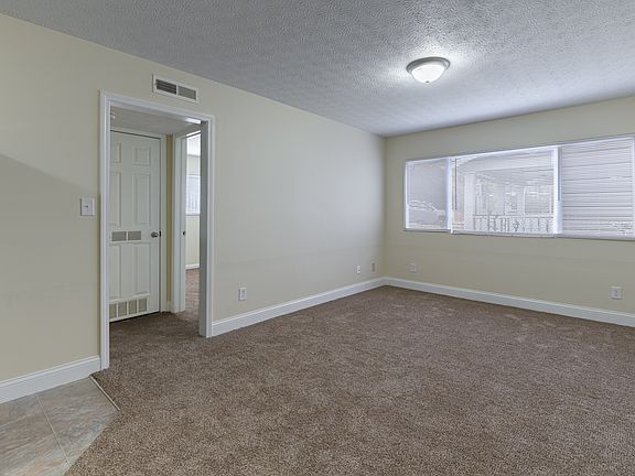 3rd image of 2308 Wayne Ave #2