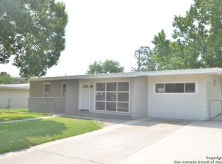 418 Craigmont Ln, San Antonio, TX 78213