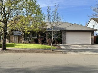 17616 NE 29th St, Vancouver, WA 98682