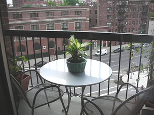 Rented by Maison International | media 11