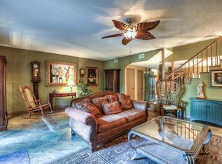 1319 Mardi Ln, Houston, TX 77055