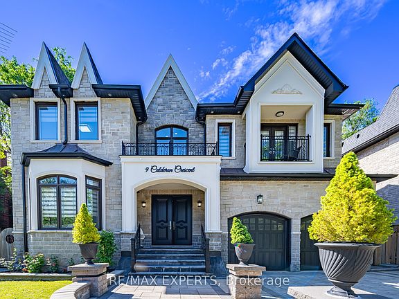 2nd image of 9 Calderon Cres