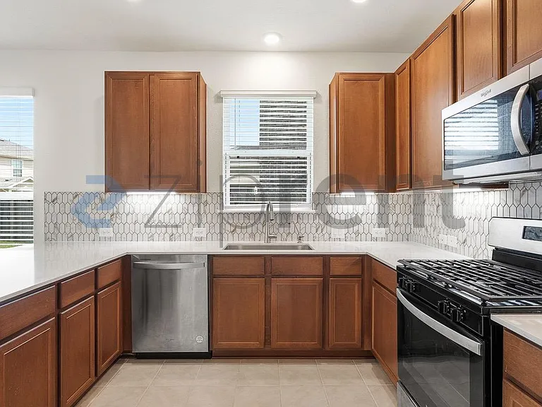 2845 Shimmer Edge Dr — Photo 12