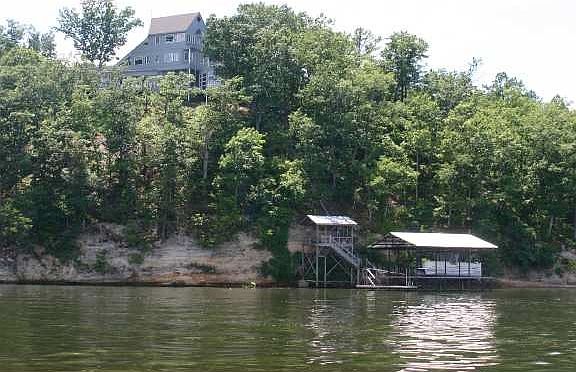 2nd image of 129 Wild Fern Ln
