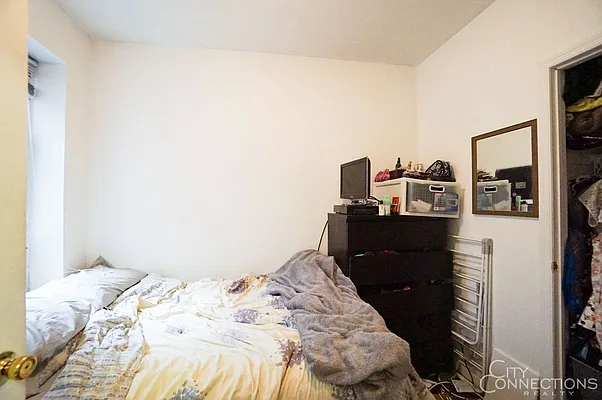 Rented by City Connections Realty | media 34