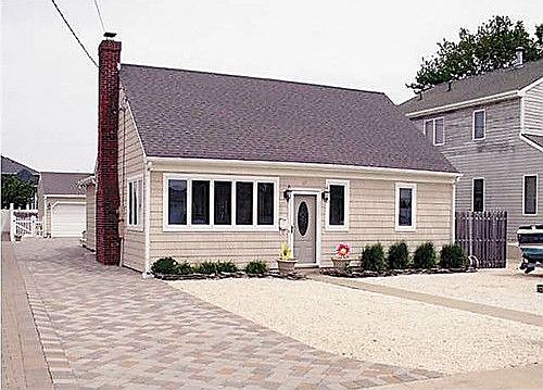 2nd image of 27 Dickman Dr