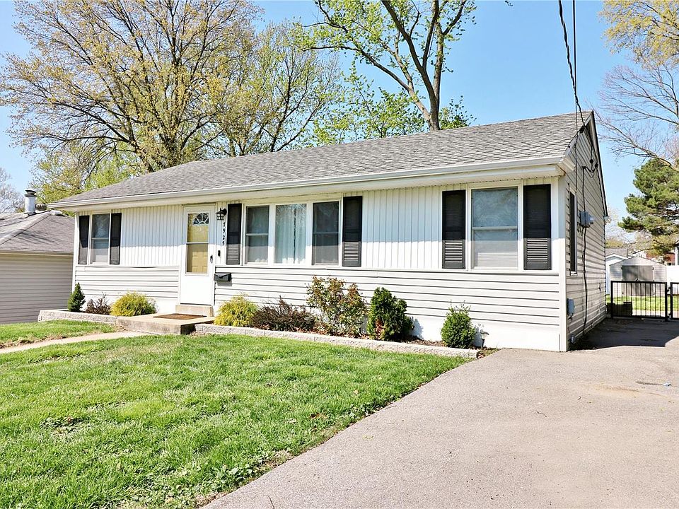 1st image of 7925 Harlan Ave
