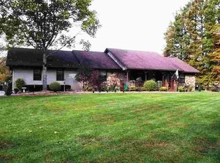 10844 S Parke Ridge Dr, Rosedale, IN 47874