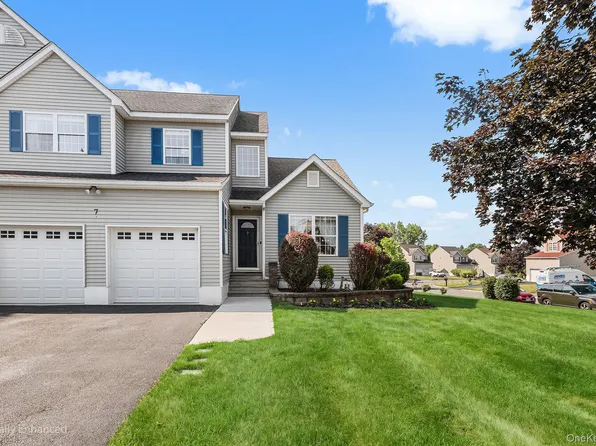 7 Woodfield Drive, Washingtonville, NY 10992